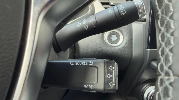 RENAULT Captur 1.6 E-Tech Plug-in Edition One