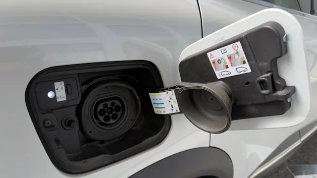 RENAULT Captur 1.6 E-Tech Plug-in Edition One