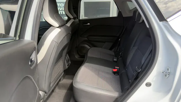 RENAULT Captur 1.6 E-Tech Plug-in Edition One