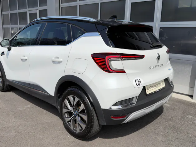 RENAULT Captur 1.6 E-Tech Plug-in Edition One