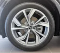 AUDI Q4 e-tron SUV quattro performance Swiss Ski