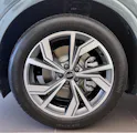 AUDI Q4 e-tron SUV quattro performance Swiss Ski