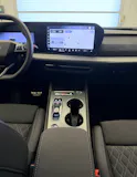 AUDI Q4 e-tron SUV quattro performance Swiss Ski
