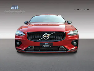 VOLVO V60 2.0 B4 Ultimate Dark