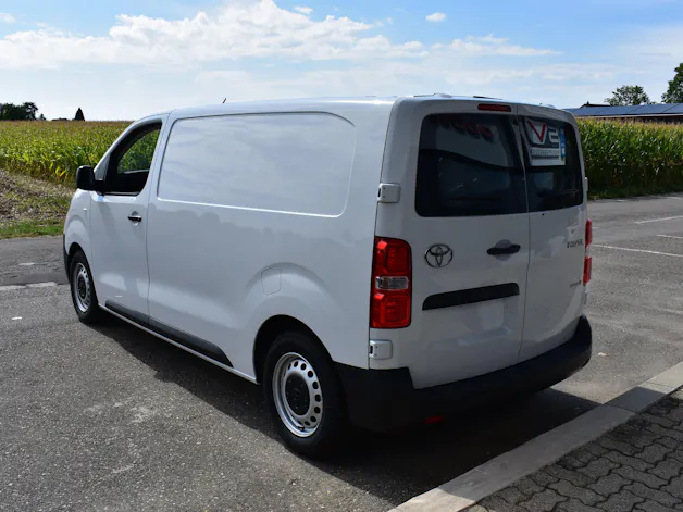 Toyota Proace EV 75kWh Medium Active