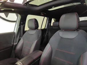 MERCEDES-BENZ GLB 250 AMG Line 4matic