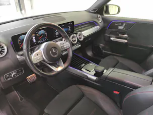 MERCEDES-BENZ GLB 250 AMG Line 4matic