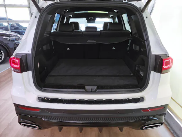 MERCEDES-BENZ GLB 250 AMG Line 4matic