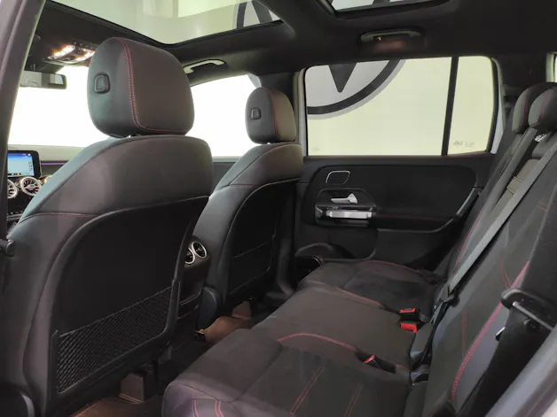 MERCEDES-BENZ GLB 250 AMG Line 4matic
