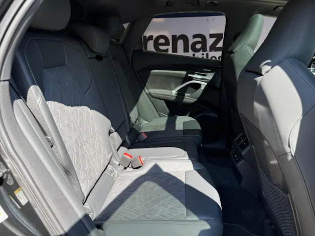 AUDI Q5 Sportback TDI quattro 150 kW S-tronic