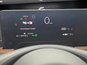 HONDA e Advance