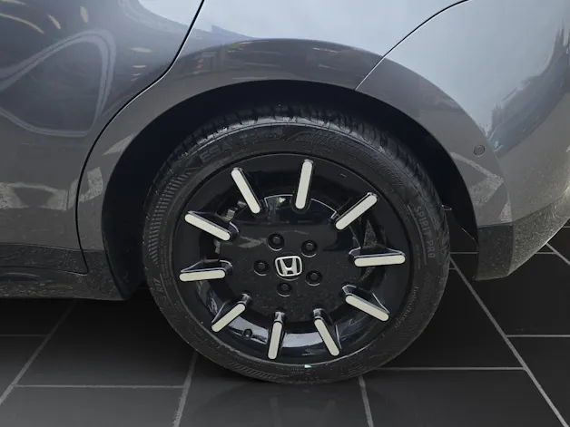 HONDA e Advance