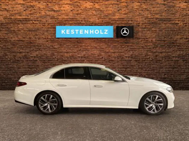 MERCEDES-BENZ E 220 d 4Matic