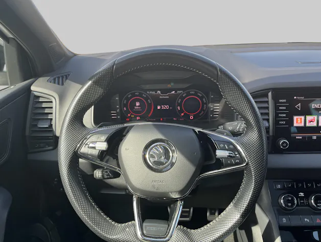 SKODA Karoq 1.5 TSI ACT SportLine DSG