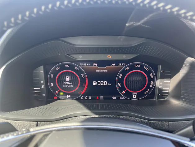 SKODA Karoq 1.5 TSI ACT SportLine DSG