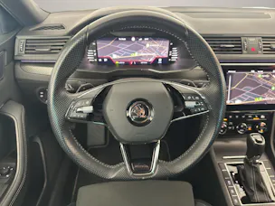 SKODA Superb Combi 2.0 TDi SportLine 4x4 DSG