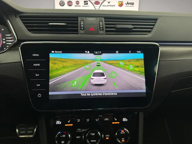 SKODA Superb Combi 2.0 TDi SportLine 4x4 DSG