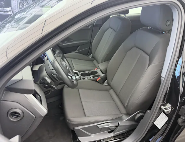 AUDI A3 Sportback 35 TFSI Attraction S-tronic