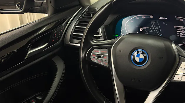 BMW X3 xDrive 30e