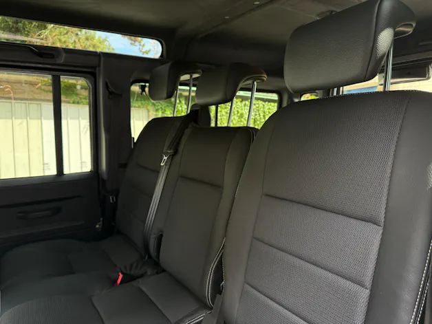 Land Rover Defender 110 2.2 TD4 Station Wagon