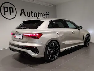 AUDI RS3 Sportback 2.5 TSI quattro S-tronic