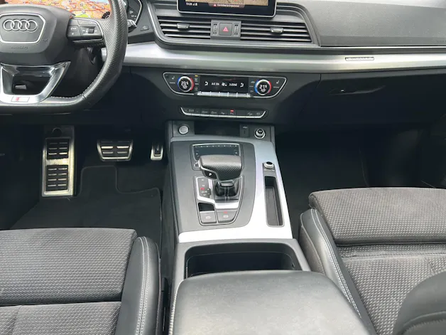 AUDI Q5 45 TFSI sport quattro S-tronic