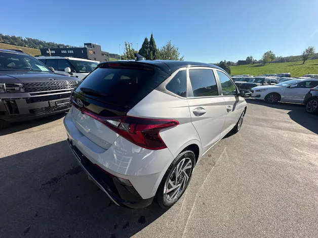 HYUNDAI i20 1.0 T-GDi Amplia GO! DCT