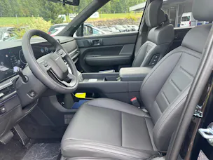 HYUNDAI Santa Fe 1.6 T-GDi HEV Calligraphy Swiss Ed. 4WD Automatic