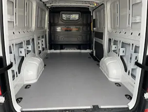 VW Crafter Kastenwagen 35 2.0 BiTDI Entry L3 RS3640 mm