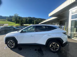 HYUNDAI Tucson 1.6 TGDI HEV Amplia 4WD