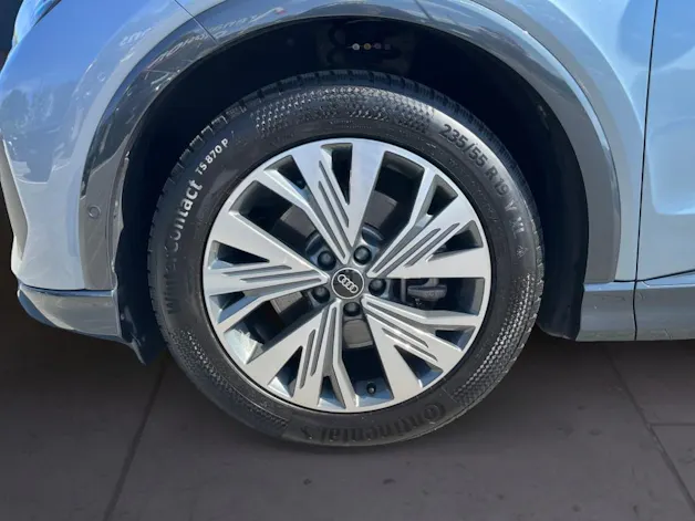 AUDI Q4 Sportback e-tron 35