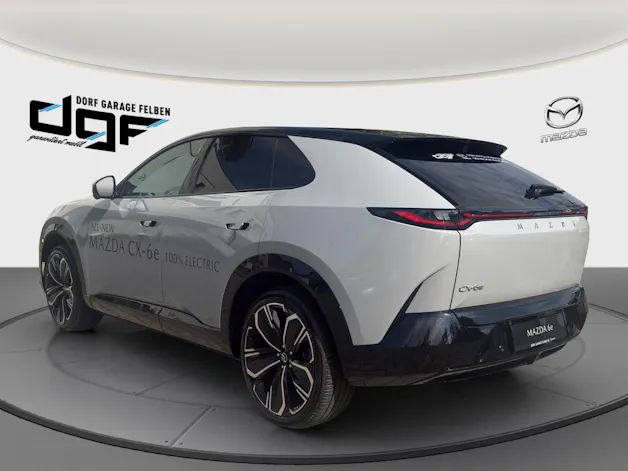 MAZDA CX-6e Takumi