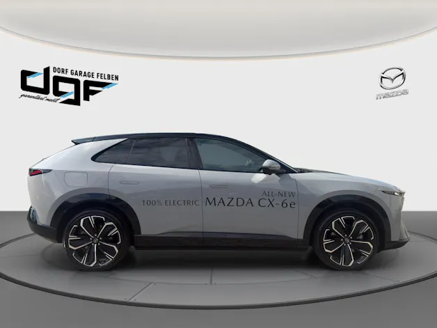 MAZDA CX-6e Takumi