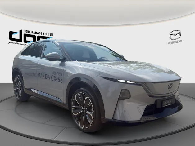 MAZDA CX-6e Takumi