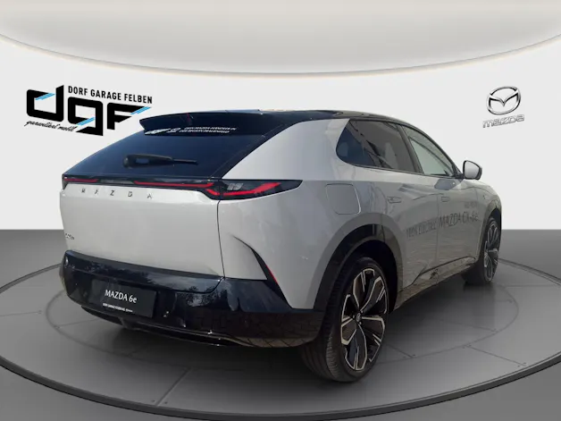 MAZDA CX-6e Takumi