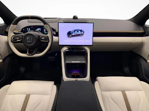 https://vehicle.imgix.net/4445784/22749ef2-65e3-40a9-9f57-b7aab32d9e7e.jpg