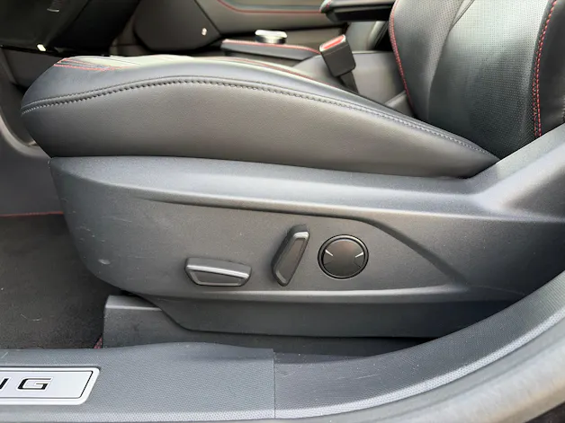 FORD Mustang Mach-E Standard AWD