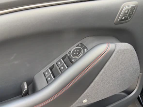 image du véhicule FORD Mustang Mach-E Standard AWD
