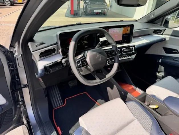 RENAULT R5 E-Tech Comfort Range Roland Garros