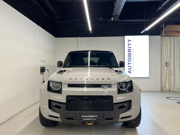 Land Rover Defender 110 4.4 V8 Octa