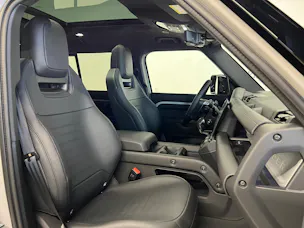 Land Rover Defender 110 4.4 V8 Octa