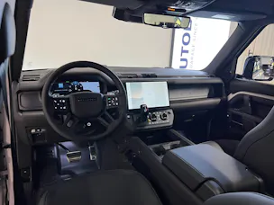 Land Rover Defender 110 4.4 V8 Octa