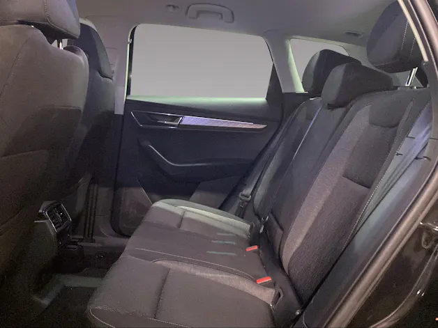 SKODA Karoq 2.0 TDI Style 4x4 DSG