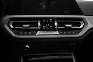 image du véhicule BMW 320d xDrive SAG