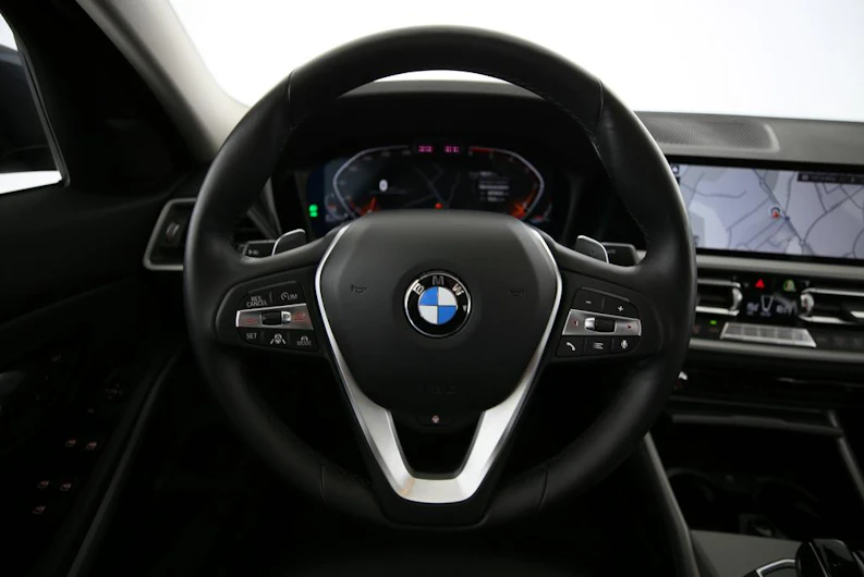 image du véhicule BMW 3 SERIES