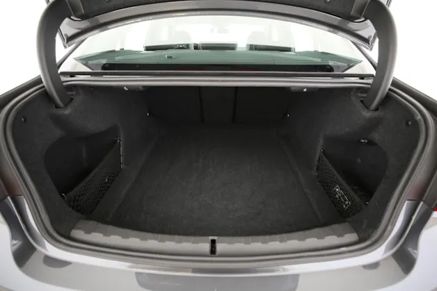 BMW 320d xDrive SAG