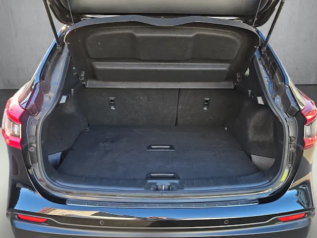NISSAN Qashqai 1.6 dCi Tekna+ 4x4