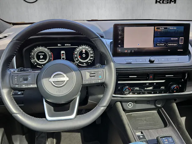 NISSAN Qashqai 1.3 DIG-T Tekna+ 4x4