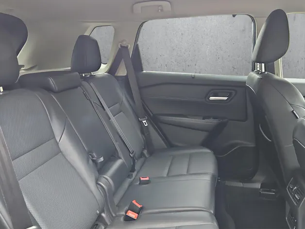 NISSAN X-Trail 1.5 VC-T N-Trek e-4orce