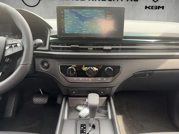 KGM Grand Musso 2.2 e-XDI Titanium